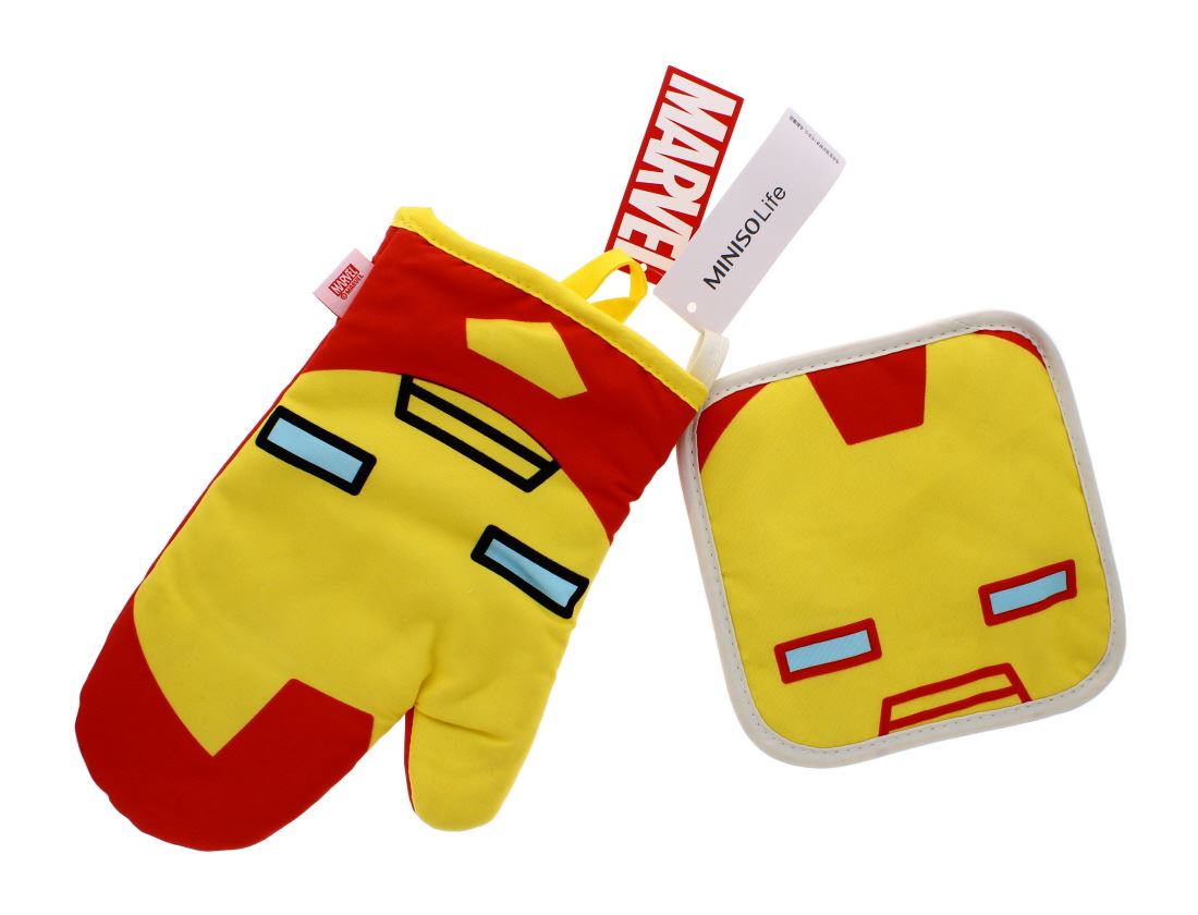 JUNIOR IRON MAN OVEN GLOVES & POTHOLDER